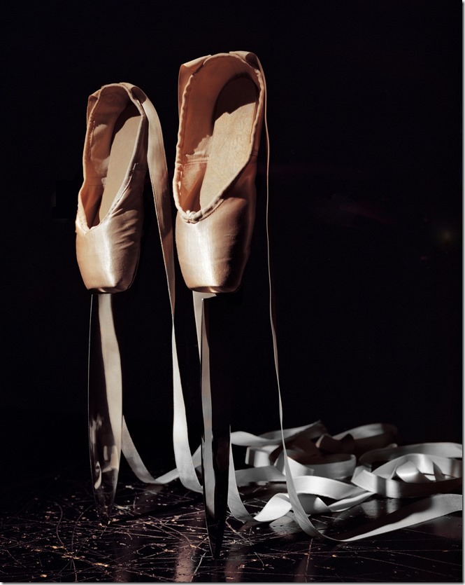 Dancing Shoes 1 C 2400 Effect HighRes