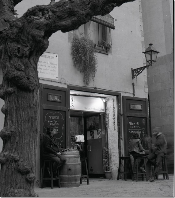 Cafe in Born BW 1600