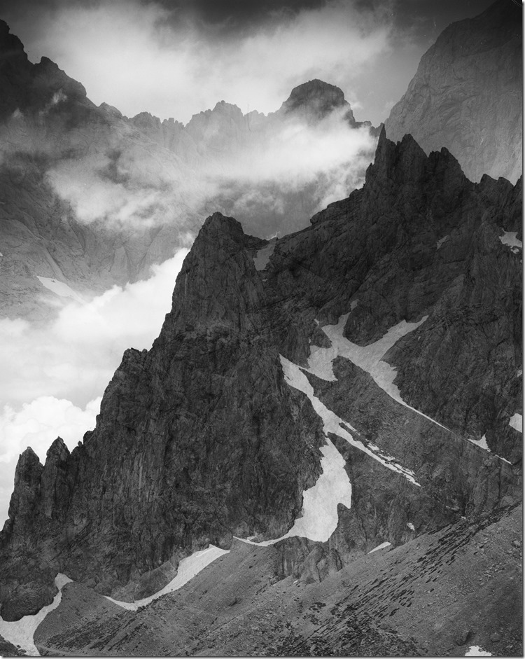 Mountains Overlay BW 2400
